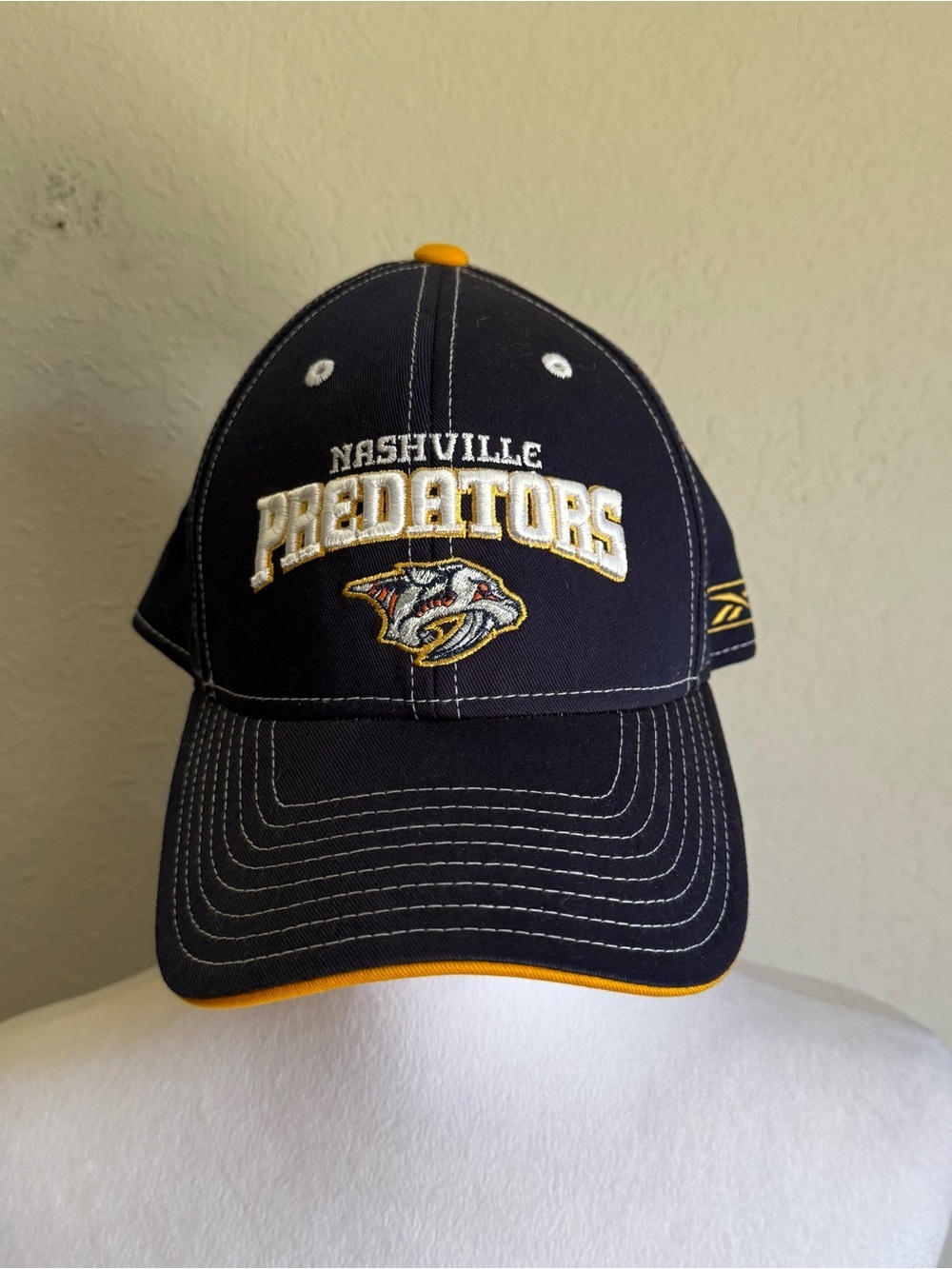 Men’s OSFA Navy and Yellow Reebok Nashville Predators NHL Sporty Athletic Hat